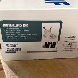 NWT Mossy Oak Camo Ankle Deck Boots